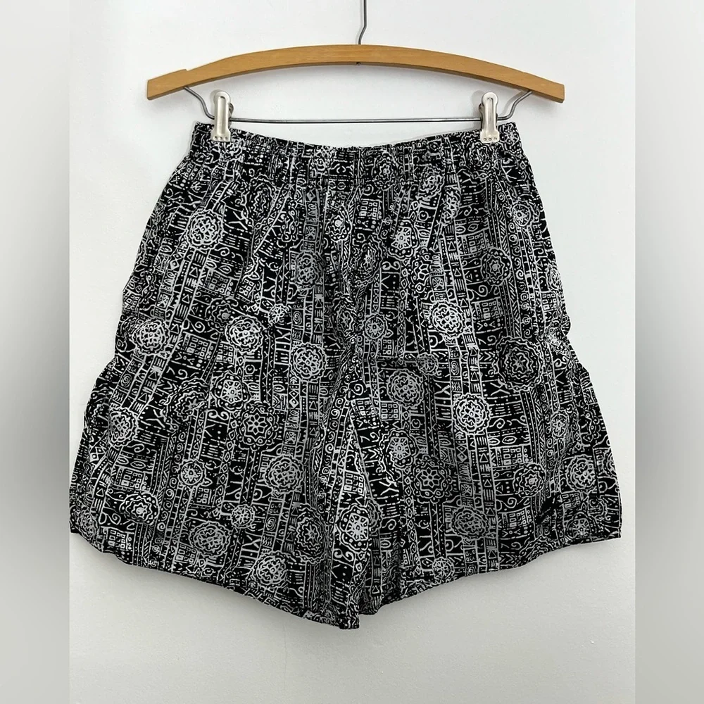 Nike Vintage Swim Shorts Black White Tribal Print Nylon Trunks Boys Large Retro